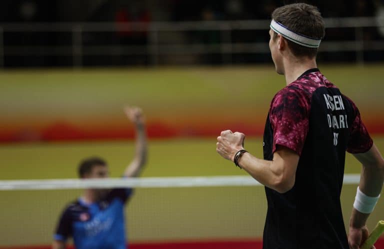 Le matériel indispensable pour débuter le badminton et booster son cardio