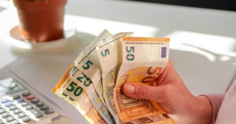 je touche 800 euros, ai je droit au rsa