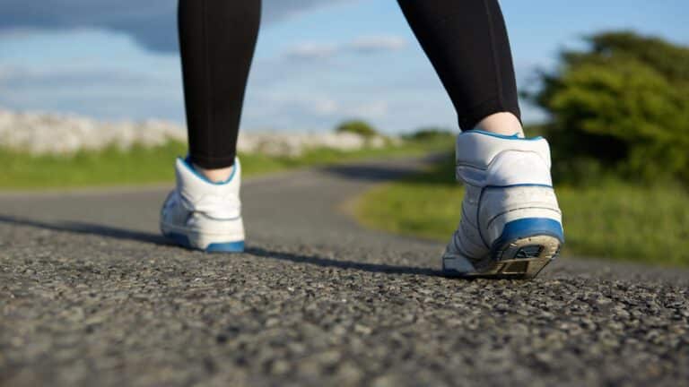 combien font 10000 pas en km calcul simple